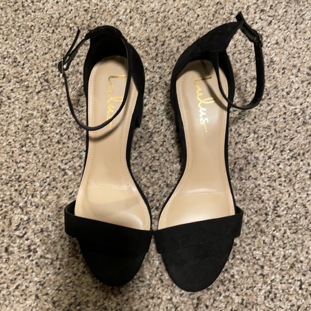 Lulus black heels